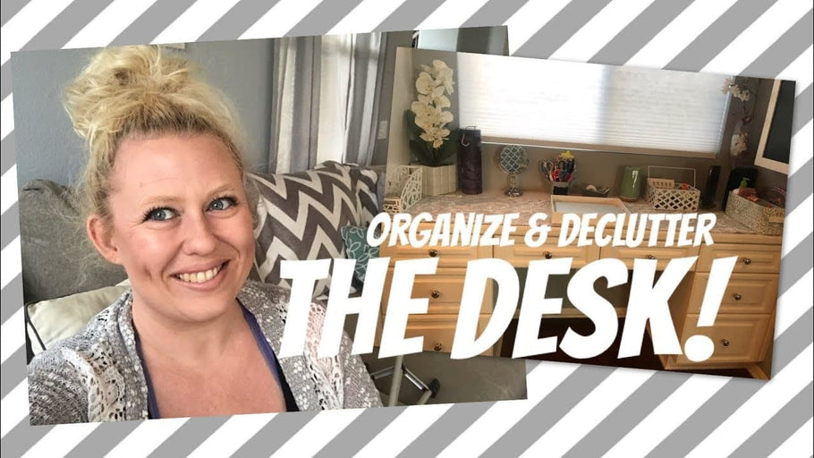 declutter #organize #desk Hey guys! Today the LazyHouseWife and I are cleaning out a random space like a desk, dresser, cabinet!! Hopefully it inspires some ...